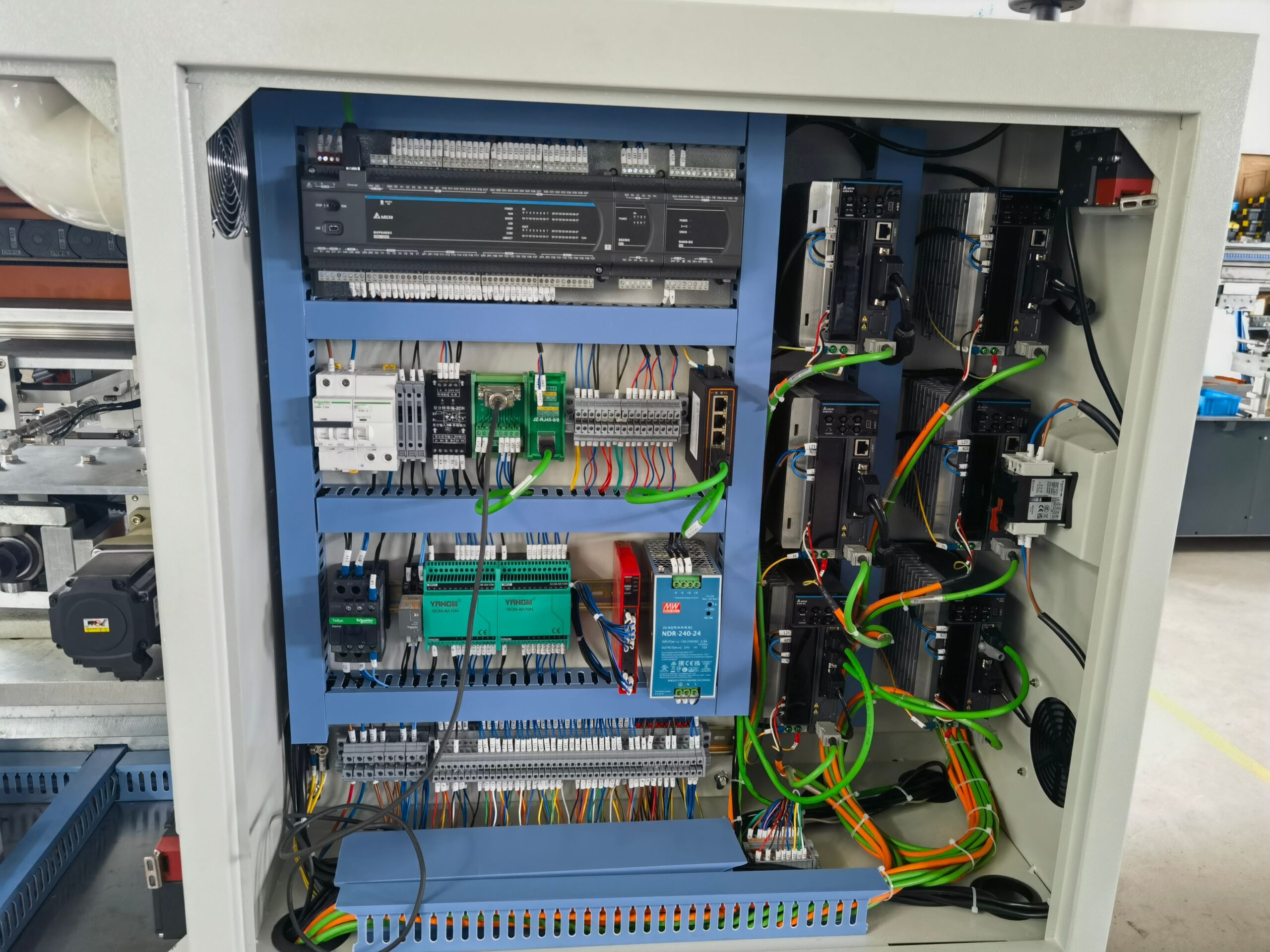 System control: PLC and Servo Motor